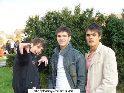 CooL Boys - uite aici,iubitul - .::.My FoRuM.::.
