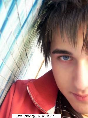 CooL Boys - ) morrr dupa ochii lui albastri...:X:* - .::.My FoRuM.::.