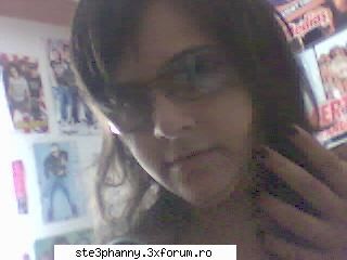Hai sa facem cunostintza - Sal All... Eu-s Chris ... adik - .::.My FoRuM.::.